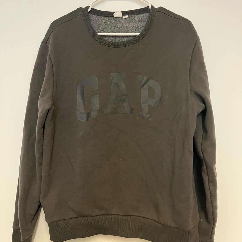 Gap size L olive green crew neck